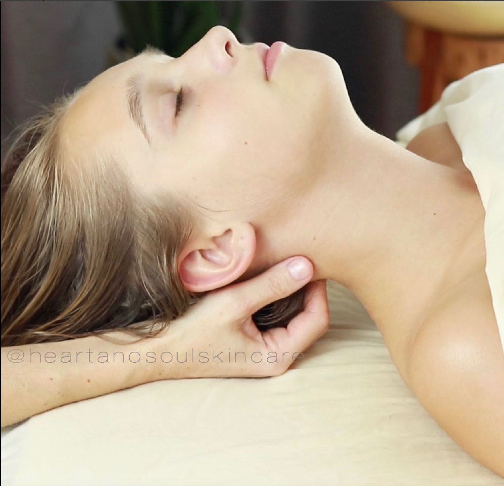Massage therapy session at Mindful Way Studio Mokena IL